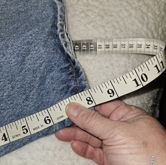 ==Wrangler shorts size 42 - Picture 12 of 16